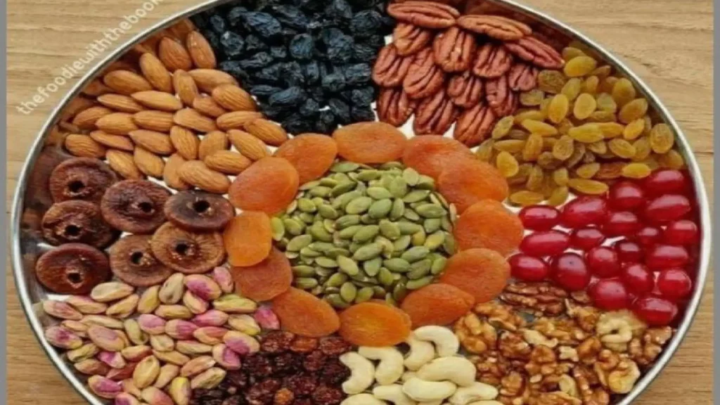 میوه خشک
